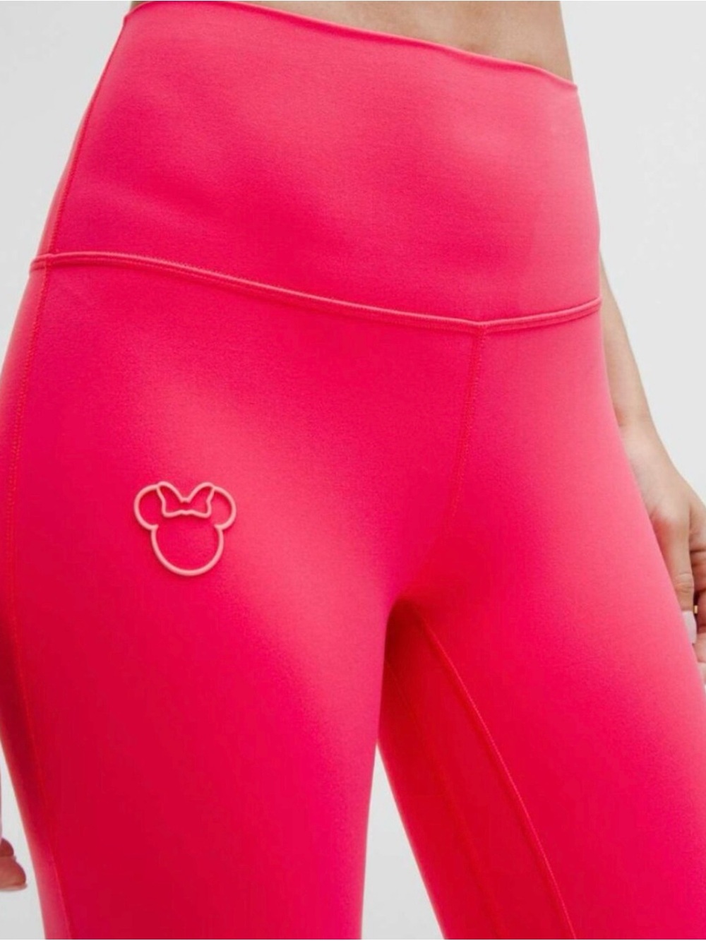 Lululemon x Disney Pink Athletic Set - Sports Bra & Leggings set size 6 - Picture 3 of 12